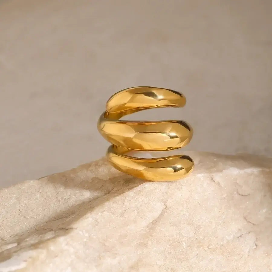 Continuum Ring