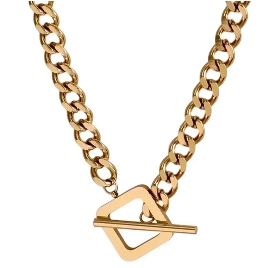 Golden Equilibrium Necklace