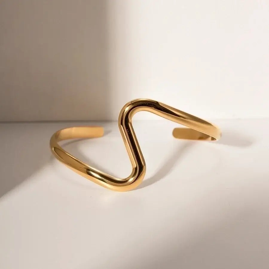 Golden Slipstream Bangle