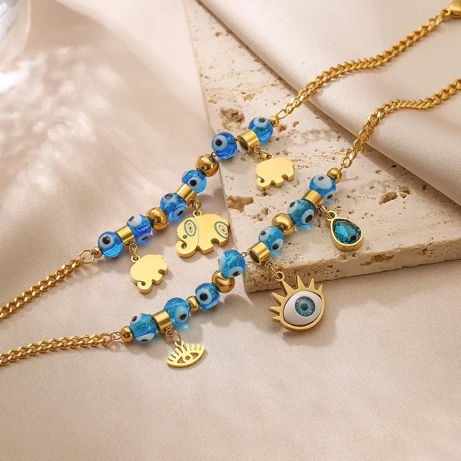 Luxurious Interlocking Chain Necklace