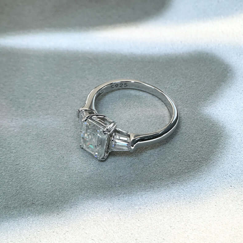 Modern Emerald Trio Ring