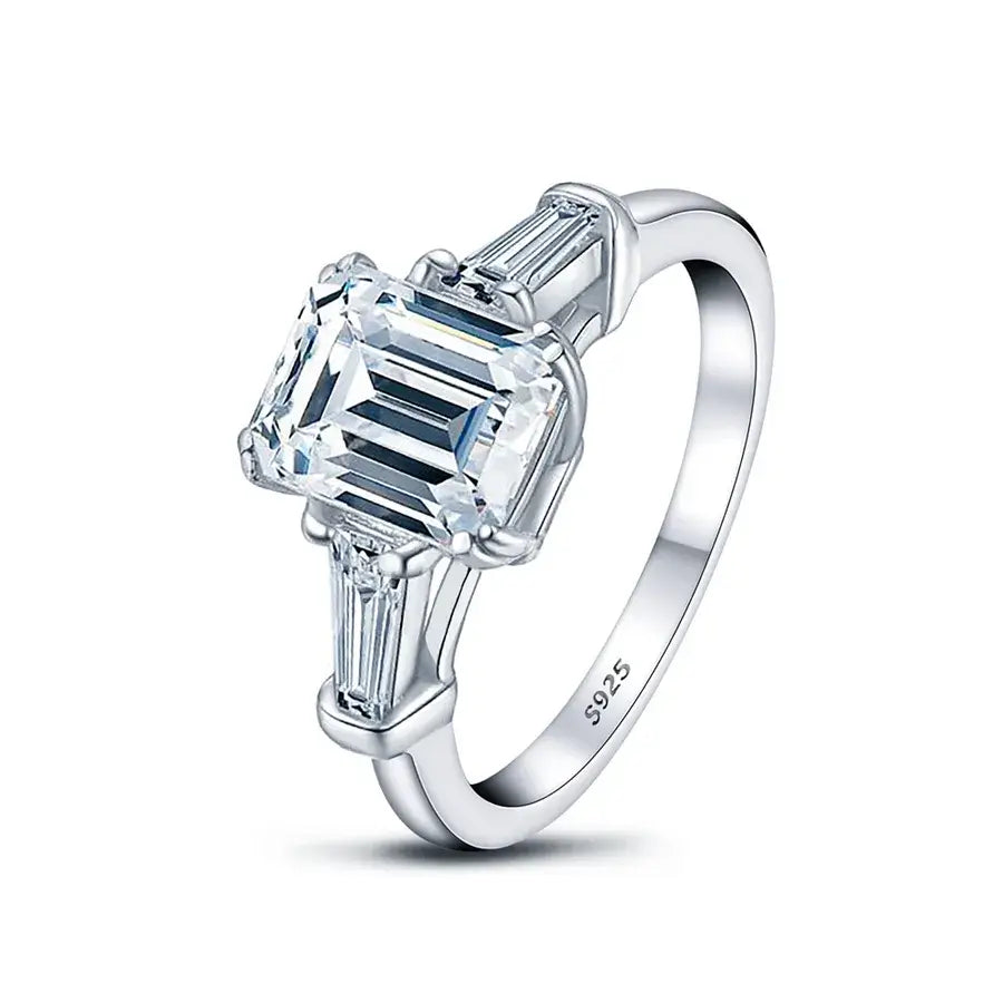Modern Emerald Trio Ring