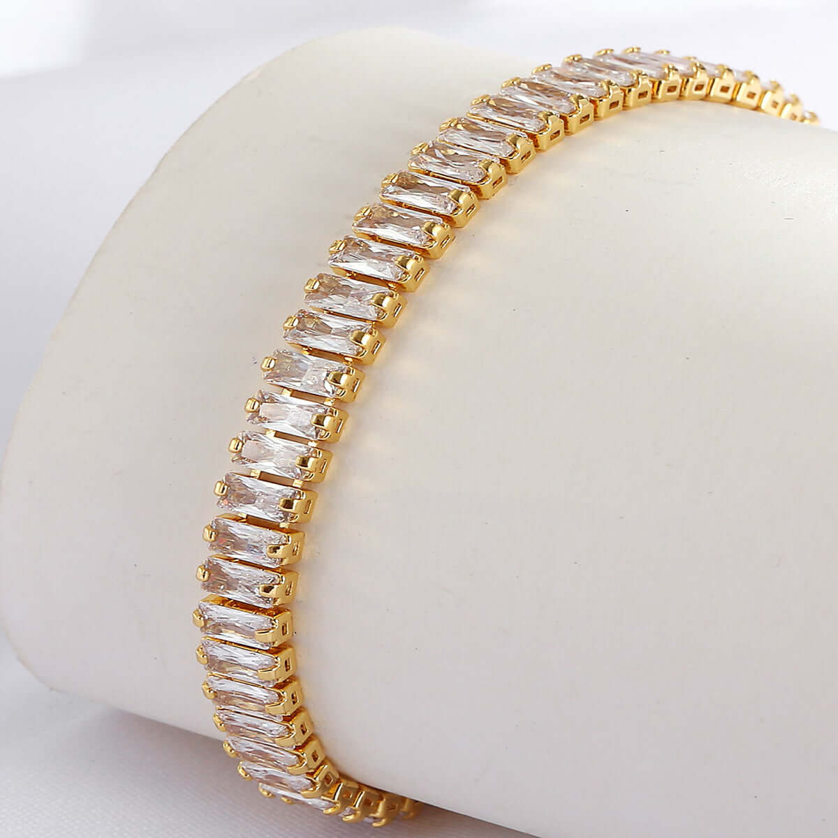 Regalia Emerald Bracelet