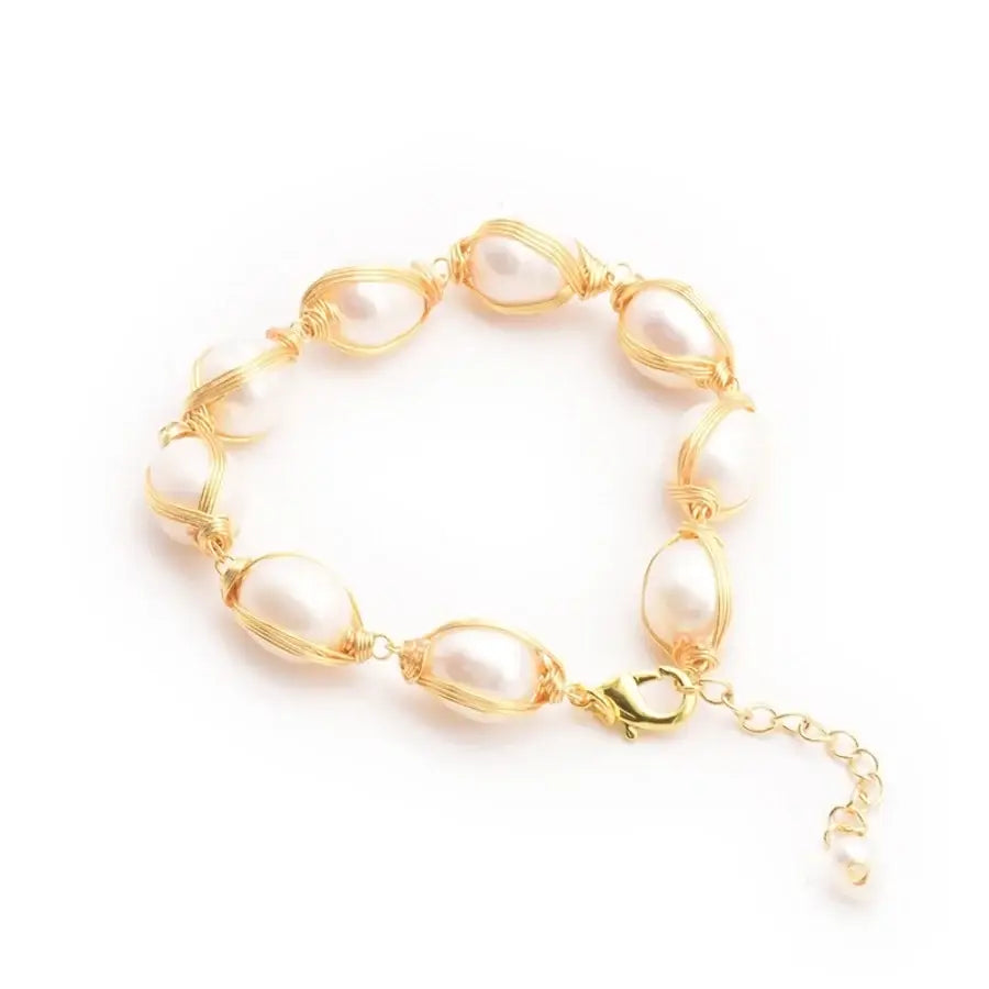 Retro Pearl Bracelet