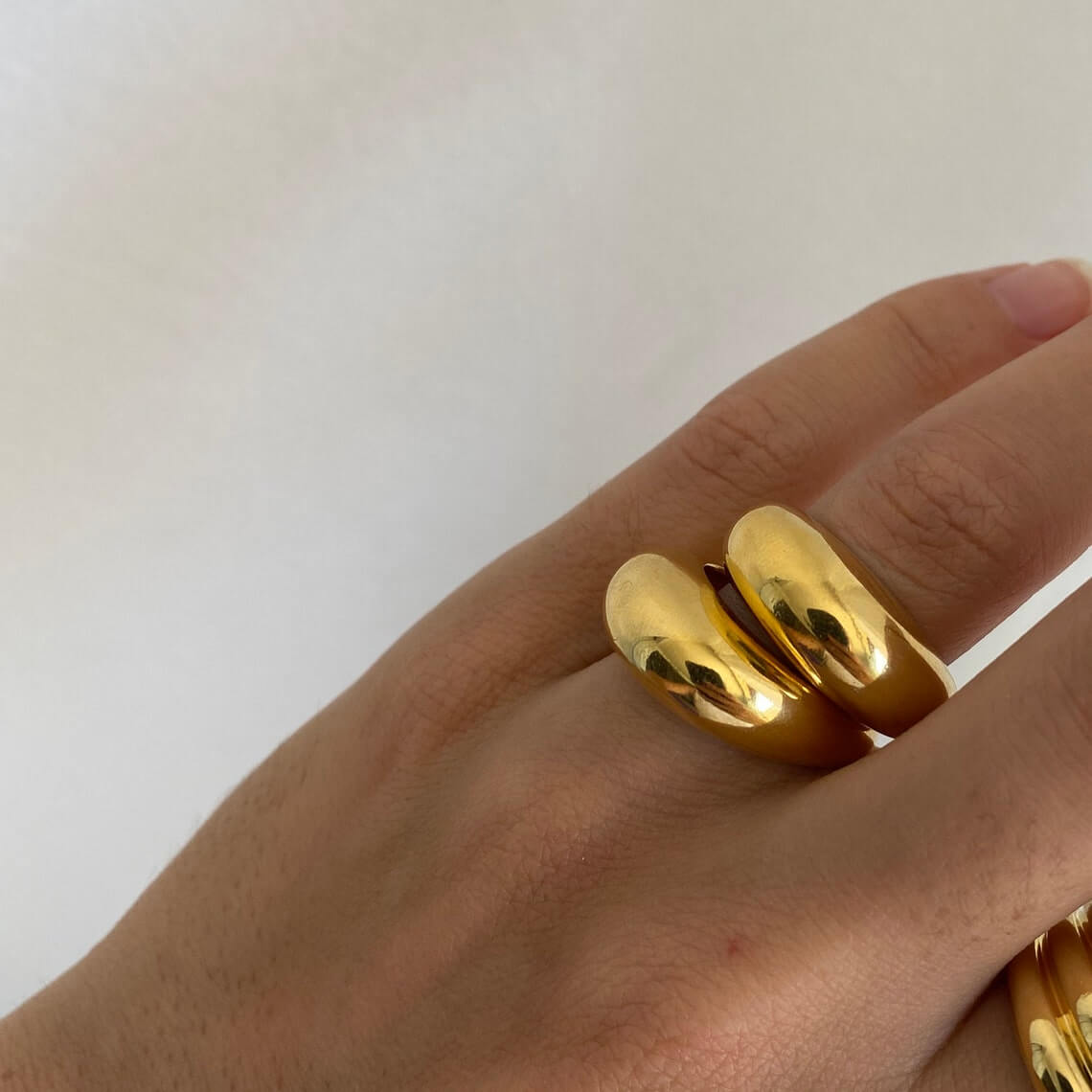 Signature Ring