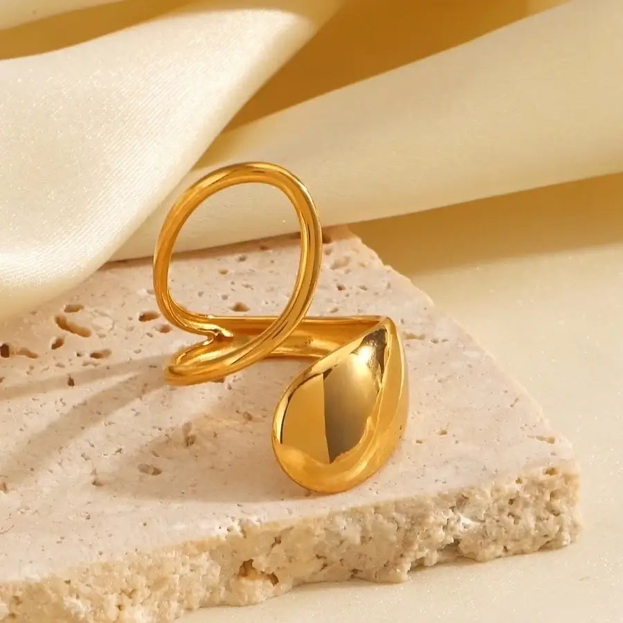 Signature Swirl Ring