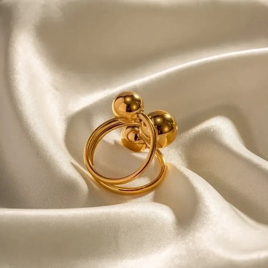 Sphere Dance Ring