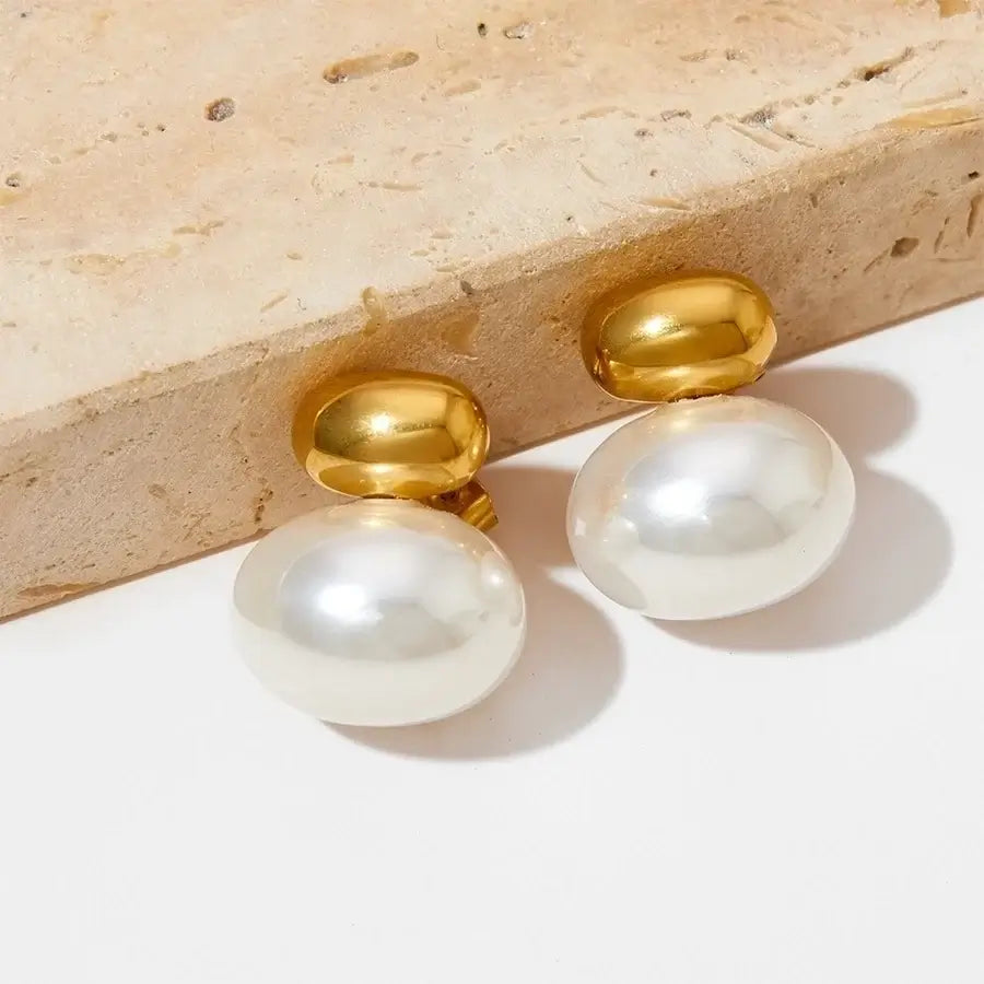 Sphere Pearl Studs