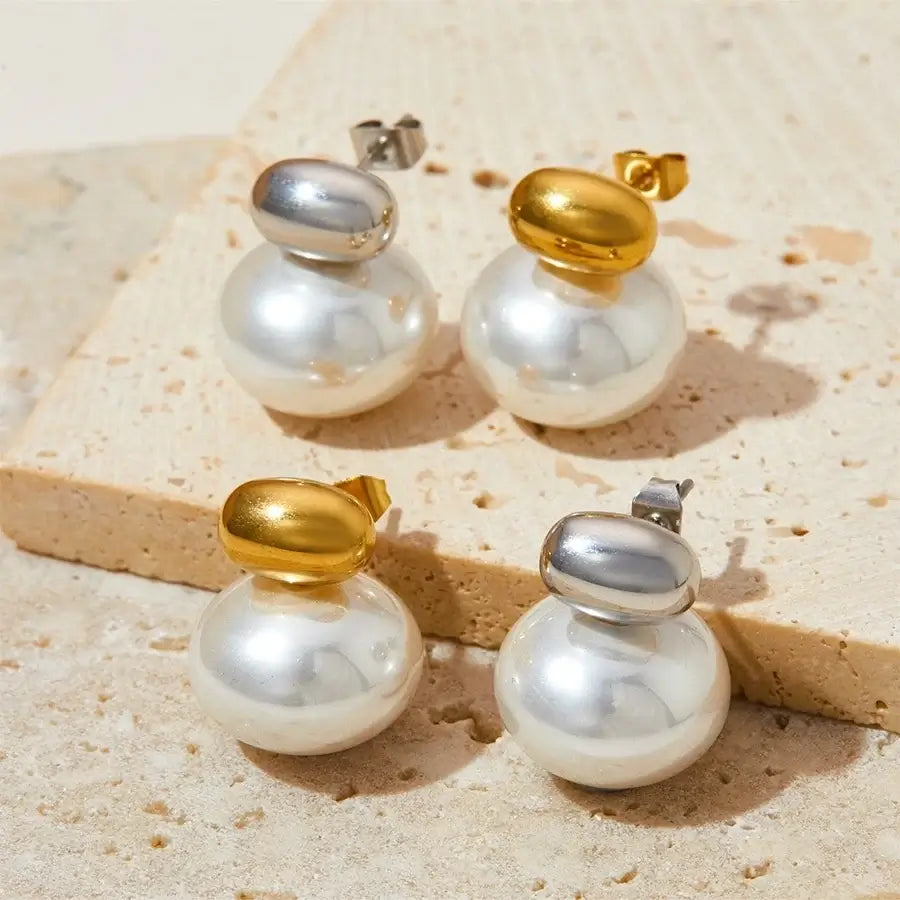 Sphere Pearl Studs