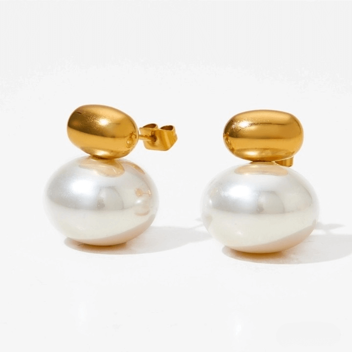 Sphere Pearl Studs