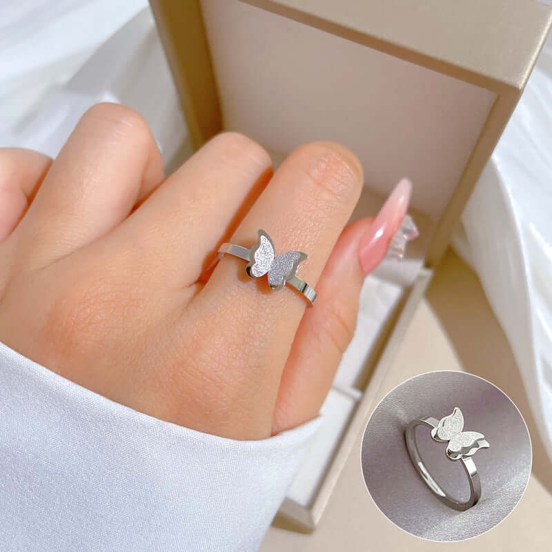 Nature's Kiss Ring