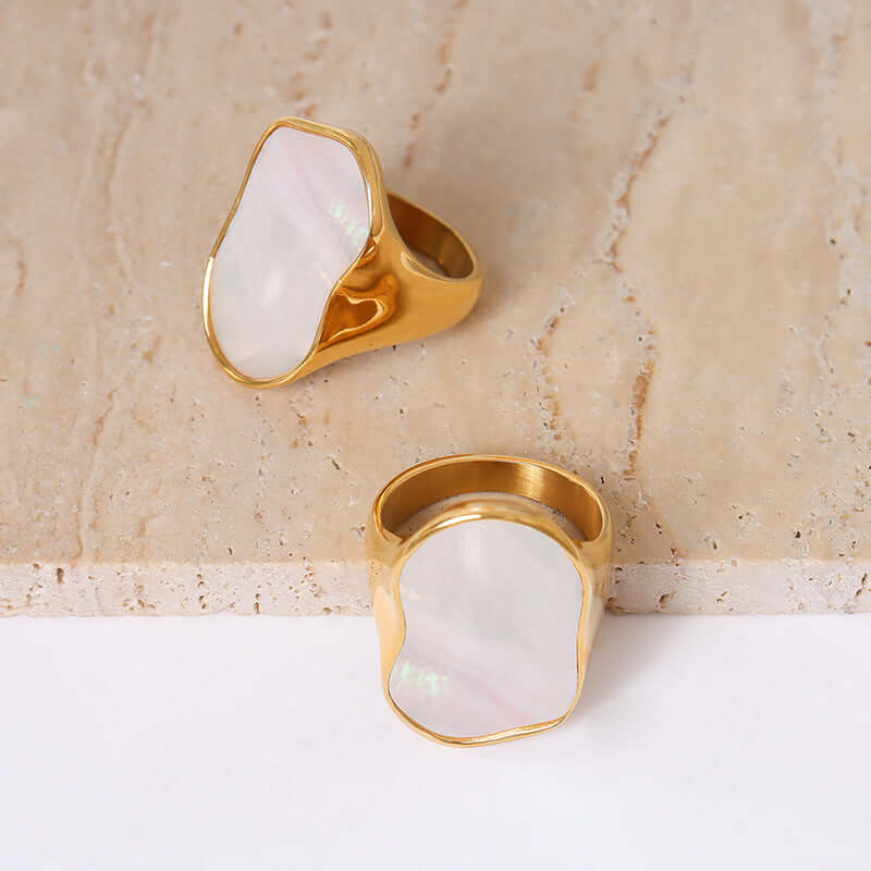 Voyage Shell Ring