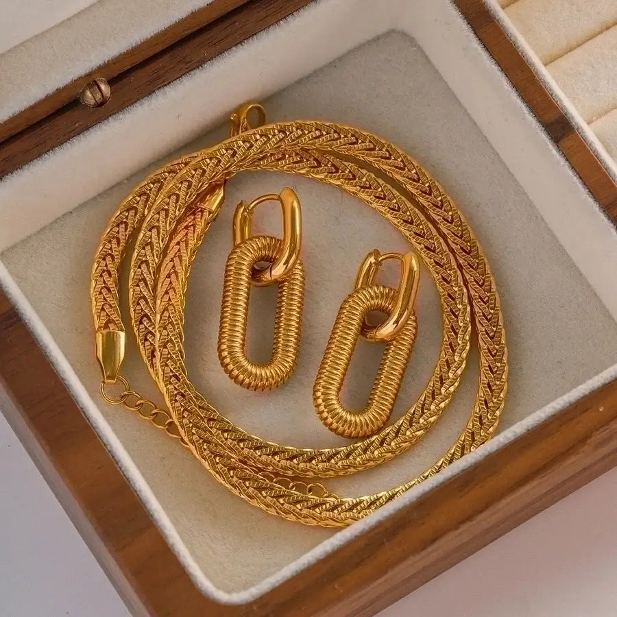 Woven Link Earrings