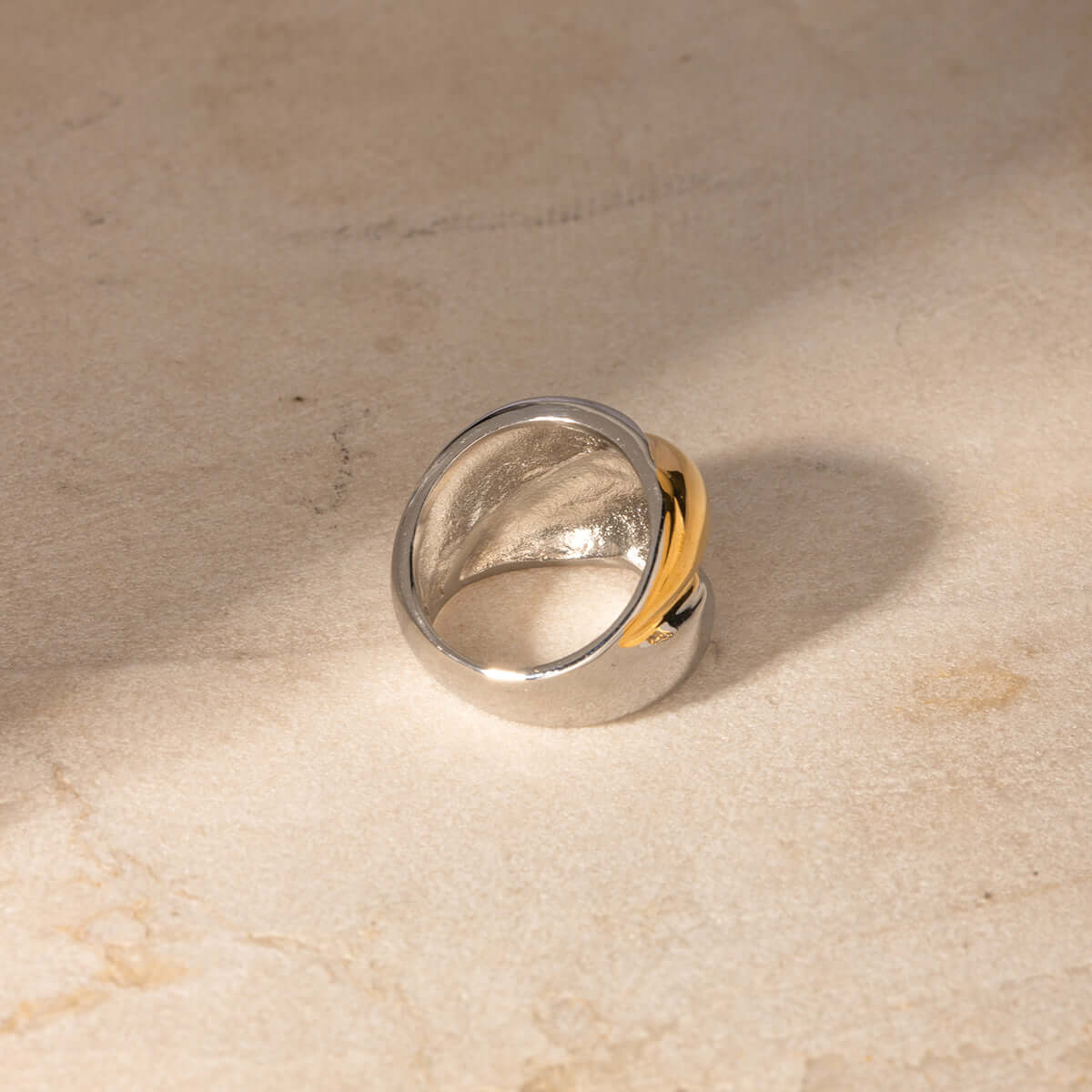 Yin Yang Ring