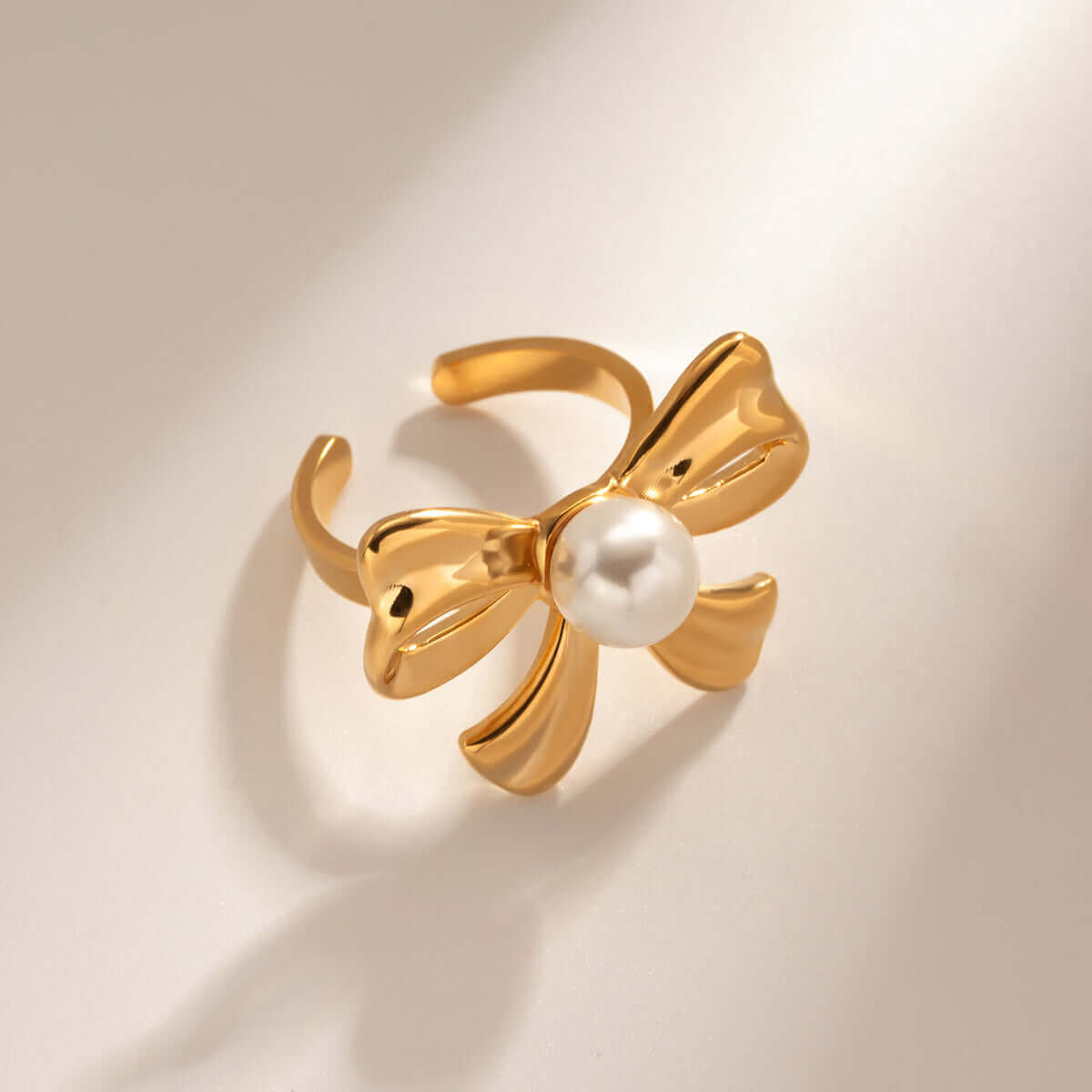 Bow Pearl Ring