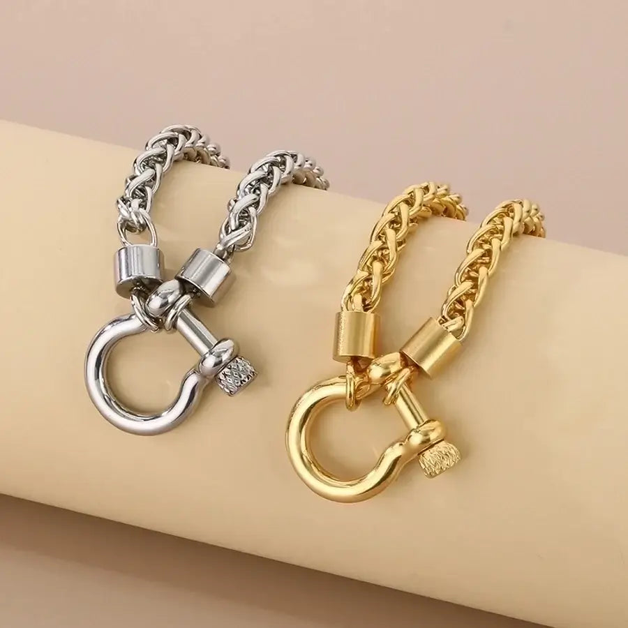 Charmé Link Bracelet