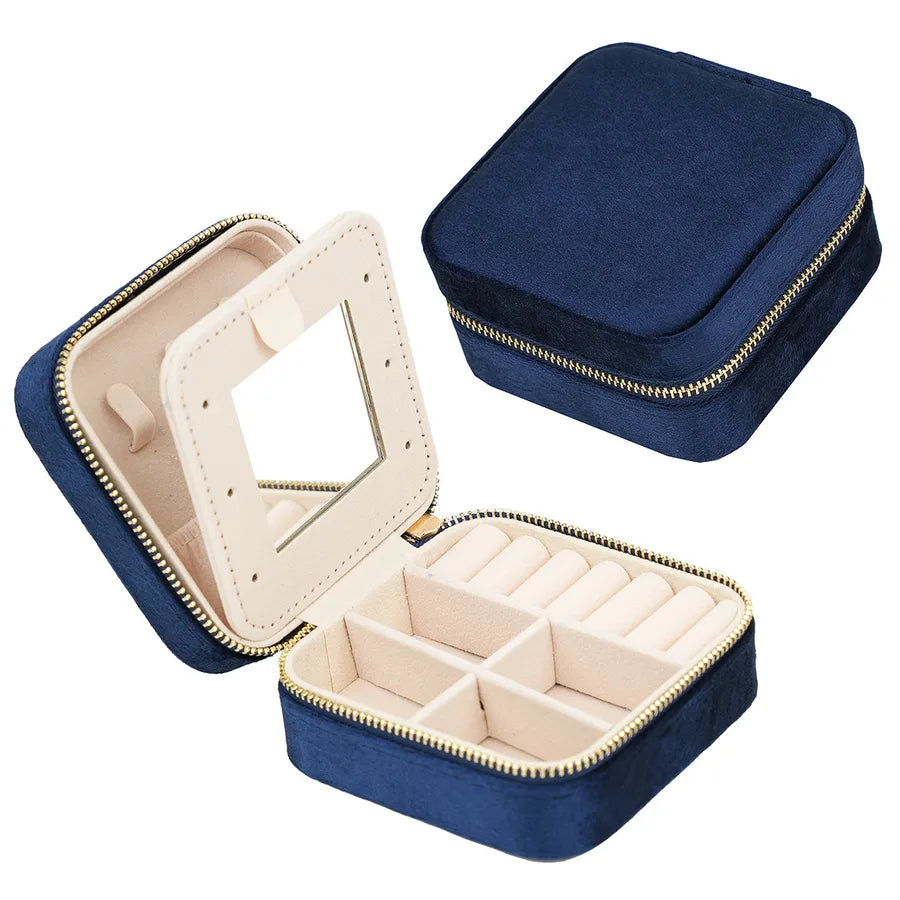 Compact Chic Jewelry Organizers 