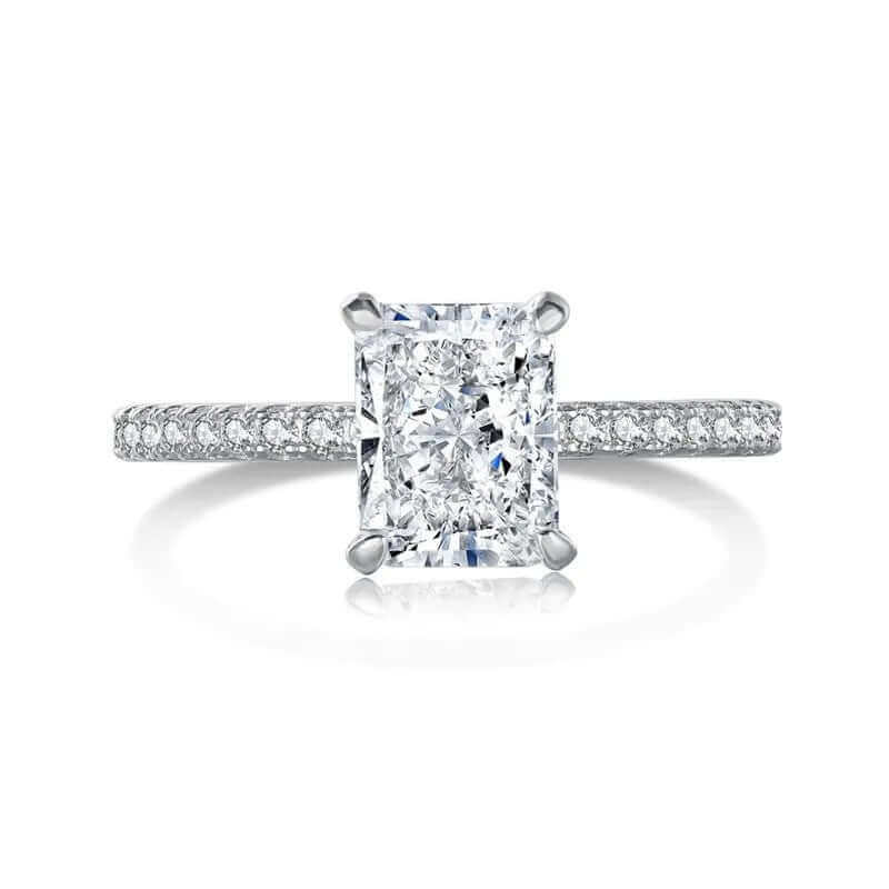 Elegant Romantic Diamond Ring