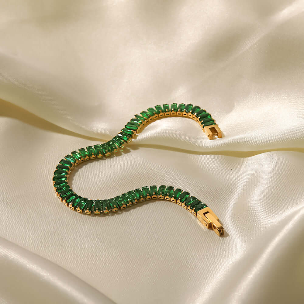 Regalia Emerald Bracelet