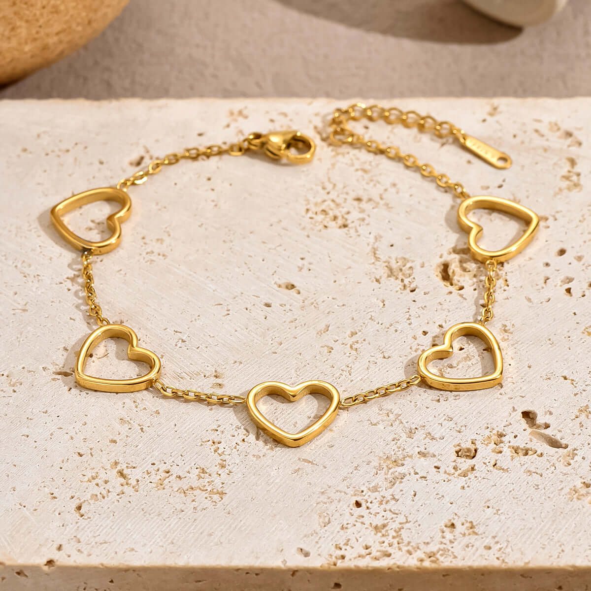 Sweet Heart Shape Bracelet