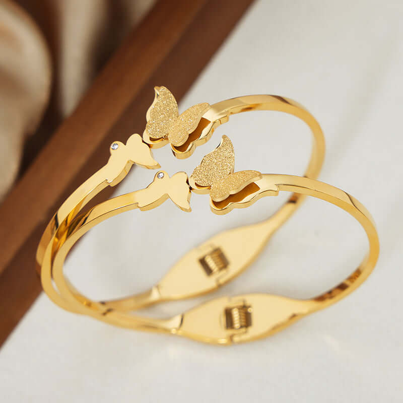 Elegant French Style Butterfly Bangle