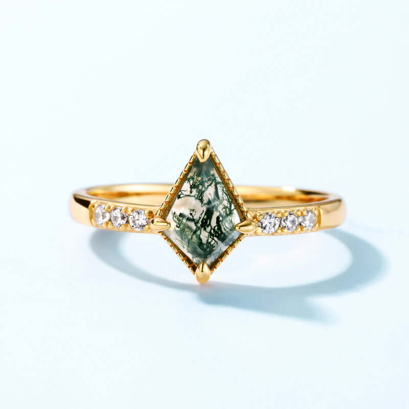 Serene Moss Ring