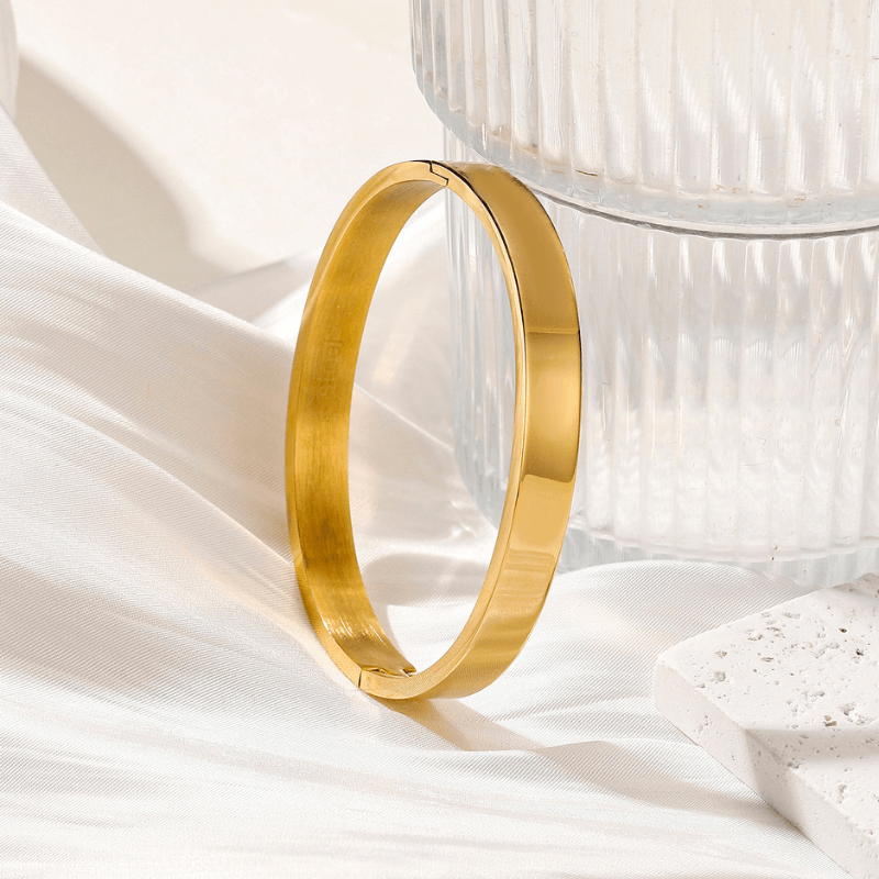 Basic Round Gold Plated Bangle